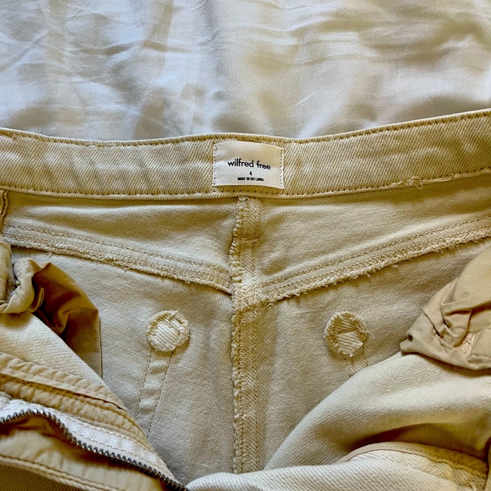 Cream Aritzia Pants - Melina